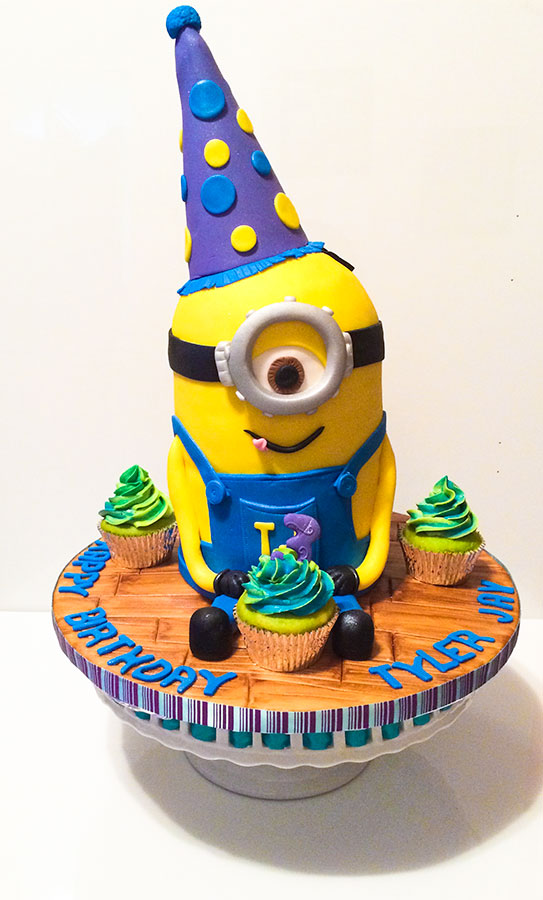 minion-birthday-cake